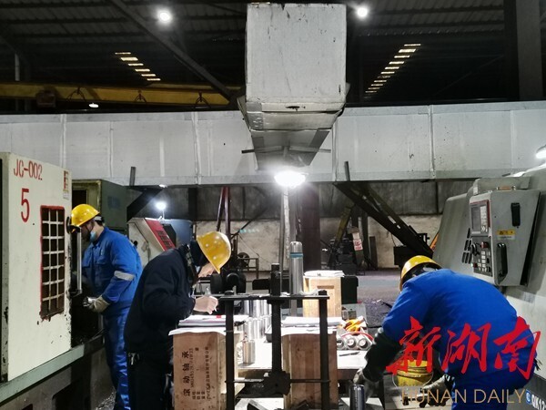 《湖南日報》衡陽(yáng):鋼管產(chǎn)業(yè)鏈企業(yè)開(kāi)足馬力趕訂單